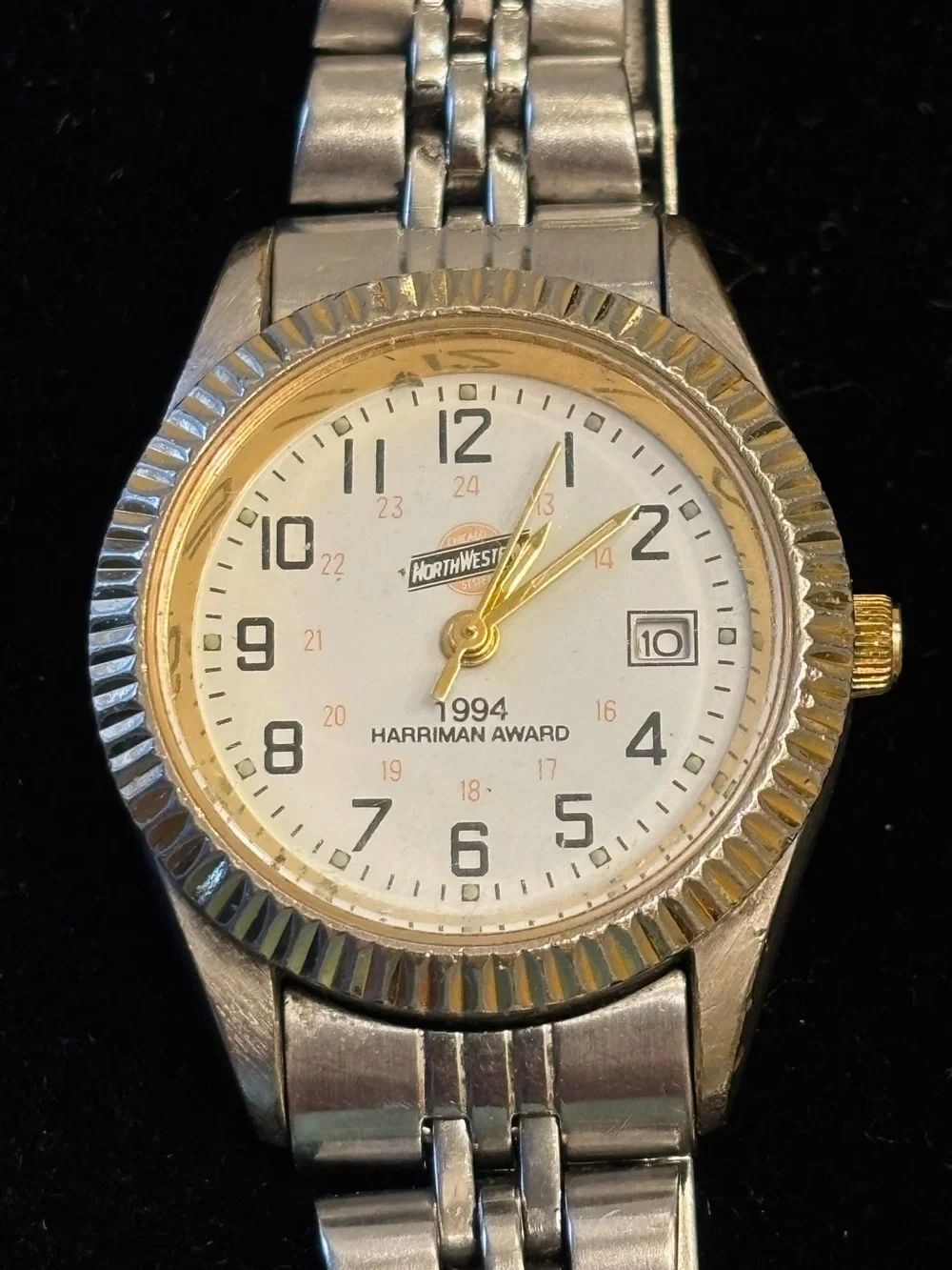 RARE 1994 Chicago & North Western Railroad Harriman Safety Award Watch Working